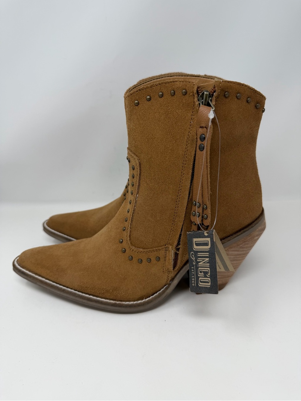 Dingo NWT Classy N Sassy Western Booties Snip Toe Leather Camel Brown Size 7 - Picture 2 of 12